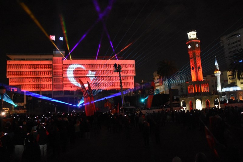 İzmir Ata’sıyla buluştu