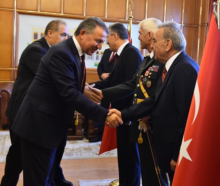 İzmirlilerin bayram coşkusu