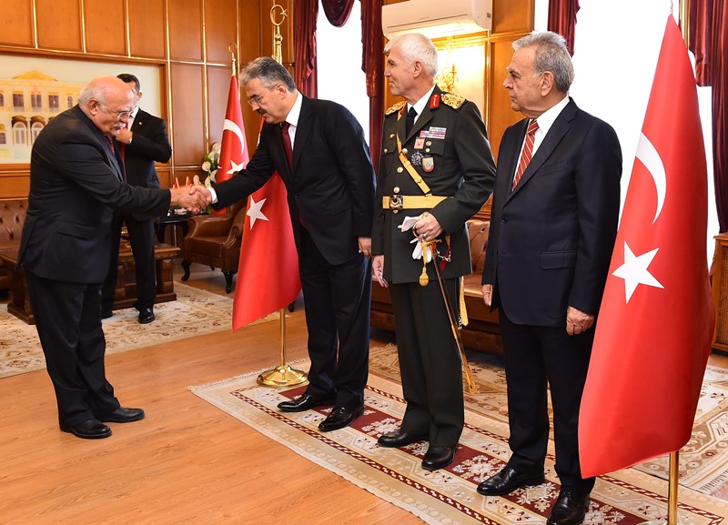 İzmirlilerin bayram coşkusu