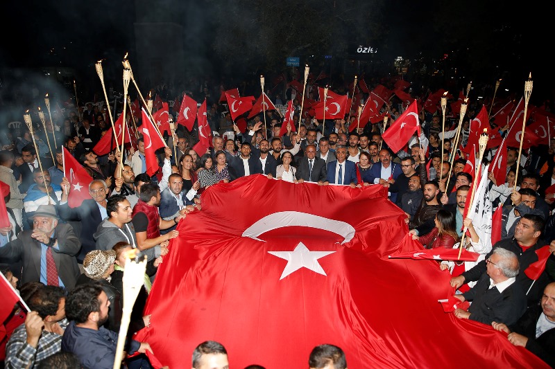 Kentin dört bir yanında Cumhuriyet coşkusu