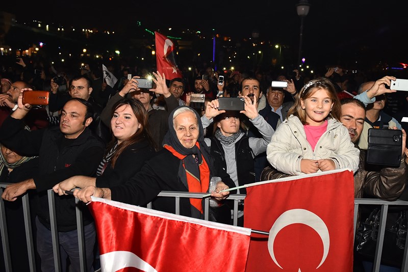 İzmir Ata’sıyla buluştu