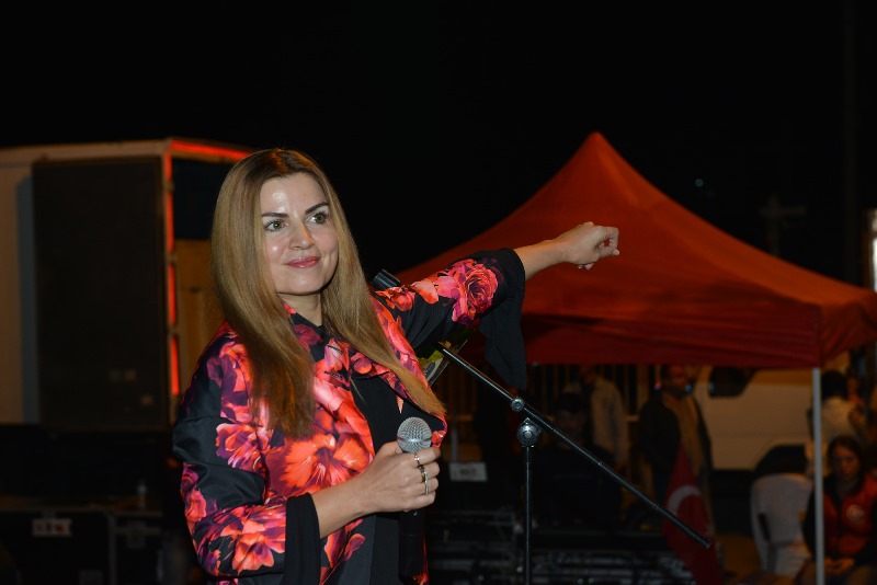 Kentin dört bir yanında Cumhuriyet coşkusu