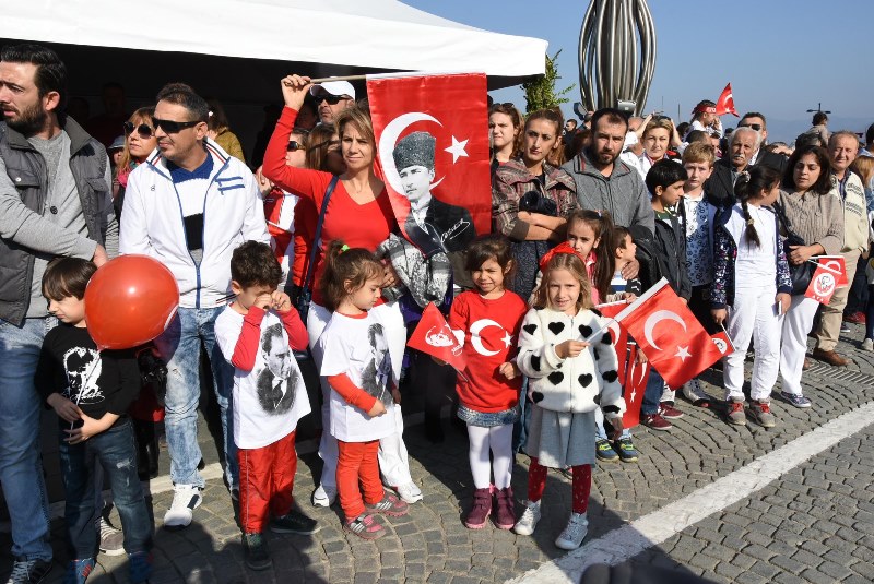 İzmirlilerin bayram coşkusu