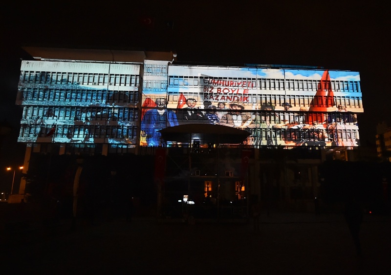 İzmir Ata’sıyla buluştu