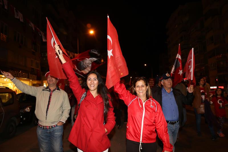 Kentin dört bir yanında Cumhuriyet coşkusu