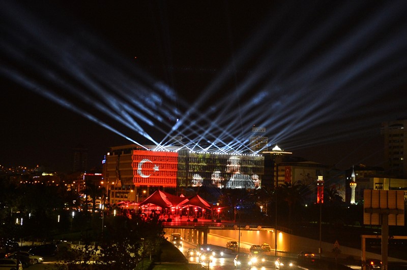 İzmir Ata’sıyla buluştu