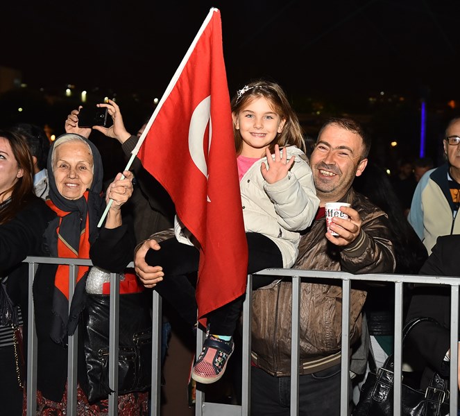 İzmir Ata’sıyla buluştu