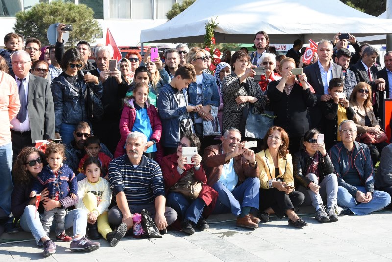 İzmirlilerin bayram coşkusu