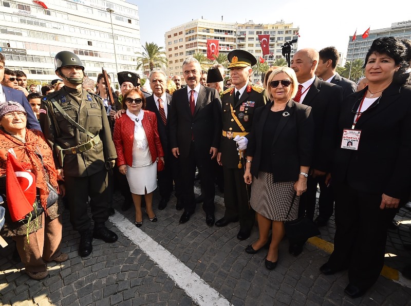 İzmirlilerin bayram coşkusu