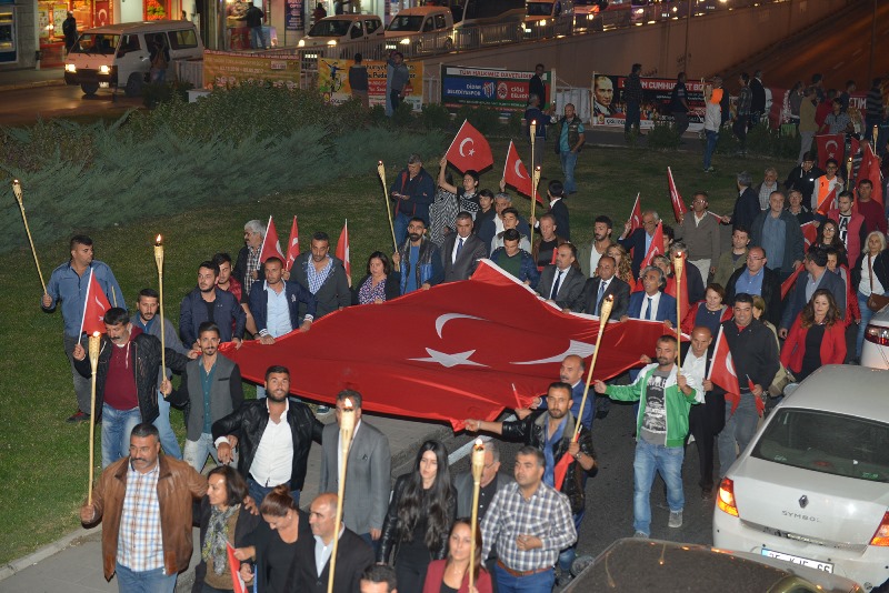 Kentin dört bir yanında Cumhuriyet coşkusu
