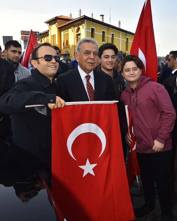 İzmirlilerin bayram coşkusu