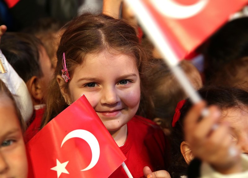 Kentin dört bir yanında Cumhuriyet coşkusu