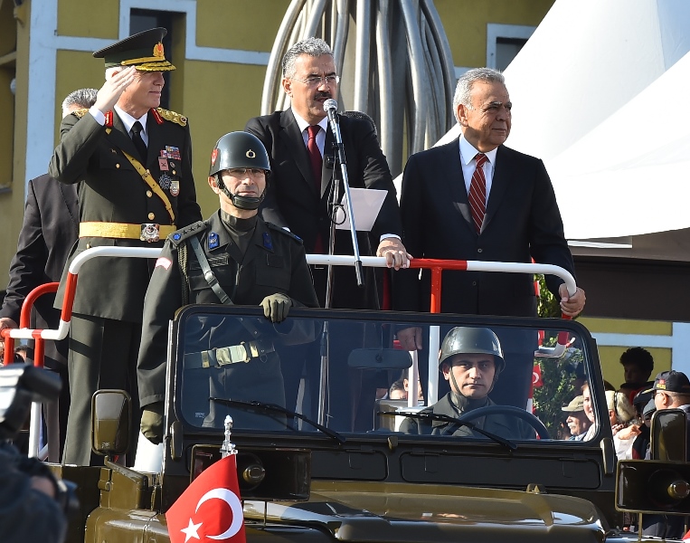 İzmirlilerin bayram coşkusu