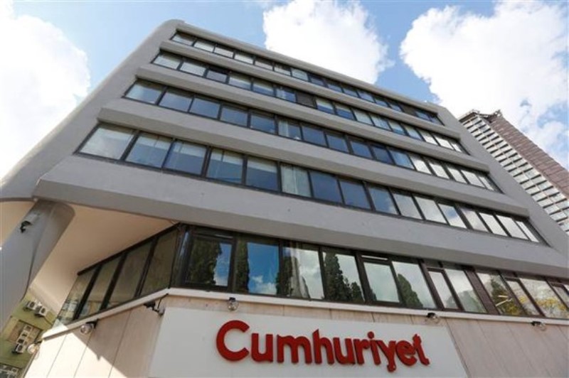 Cumhuriyet Gazetesi'ne FETÖ operasyonu