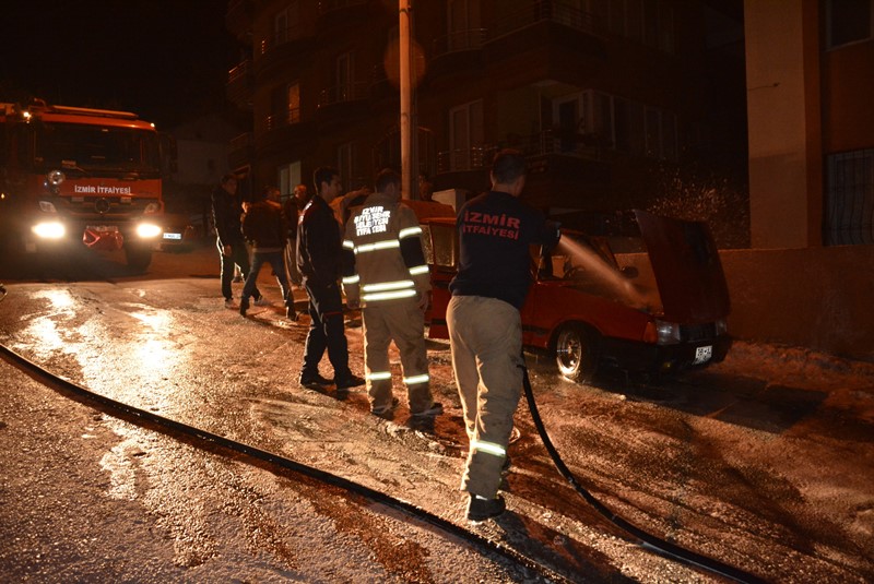 İzmir'de LPG'li araç yangını paniğe neden oldu