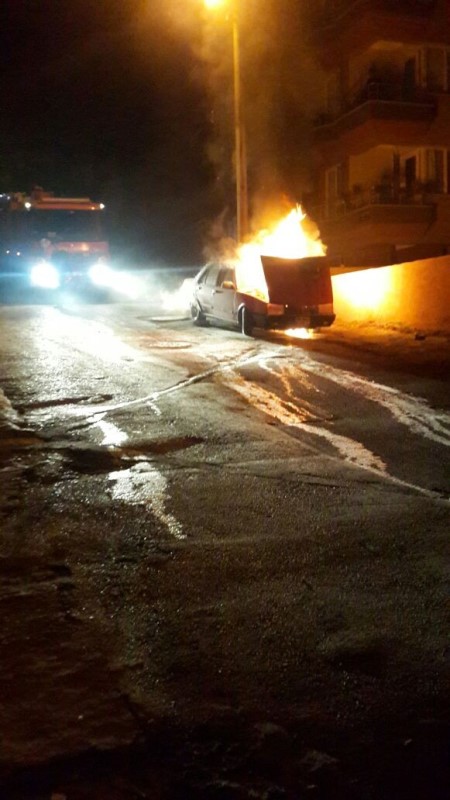 İzmir'de LPG'li araç yangını paniğe neden oldu