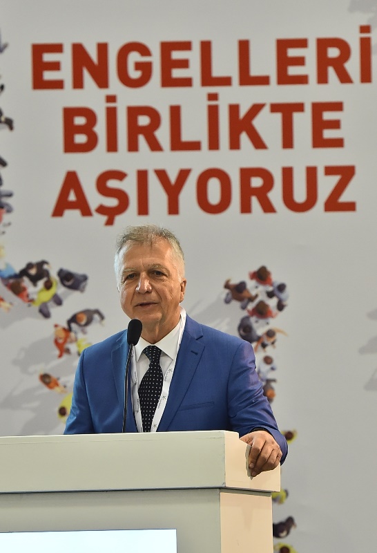 Öncelikle kafalardaki engelleri yıkmalıyız