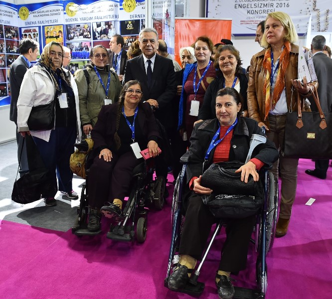 Öncelikle kafalardaki engelleri yıkmalıyız