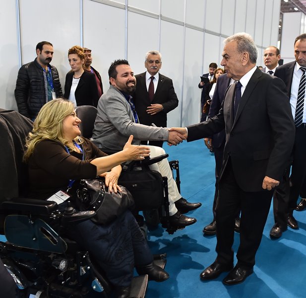 Öncelikle kafalardaki engelleri yıkmalıyız
