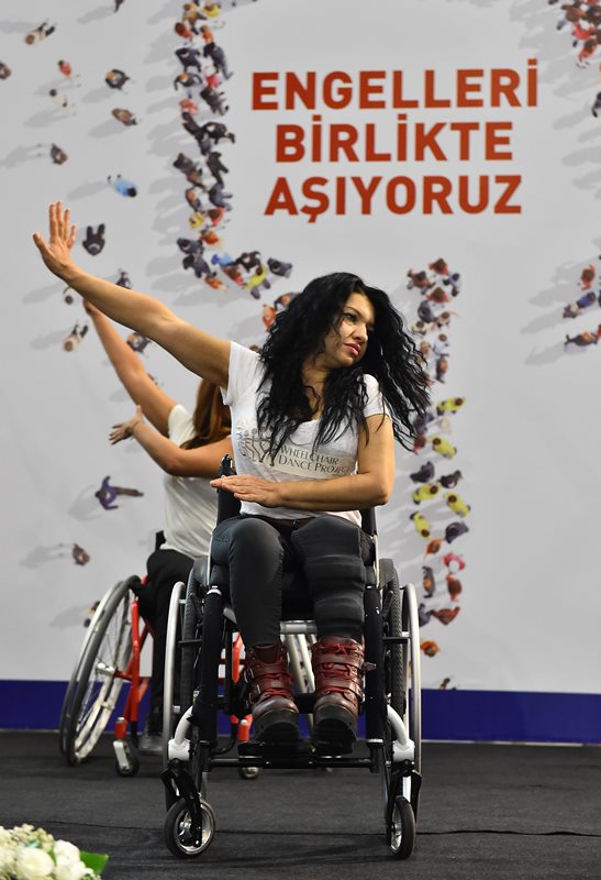 Öncelikle kafalardaki engelleri yıkmalıyız