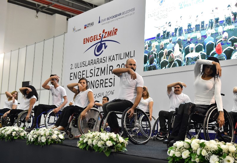 Öncelikle kafalardaki engelleri yıkmalıyız