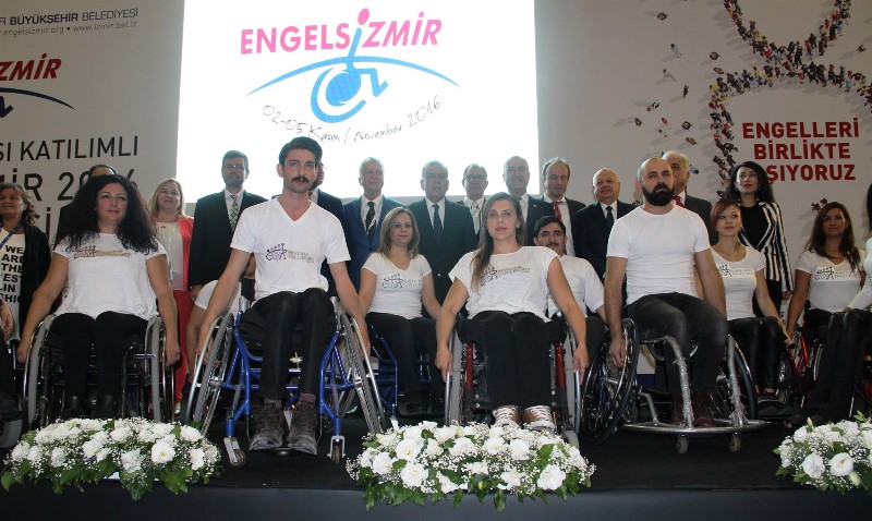 Öncelikle kafalardaki engelleri yıkmalıyız