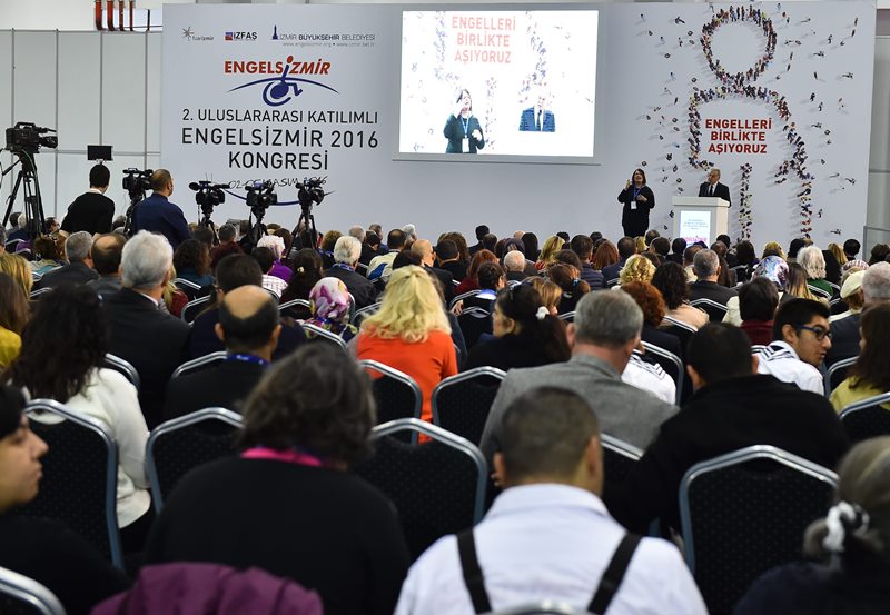 Öncelikle kafalardaki engelleri yıkmalıyız