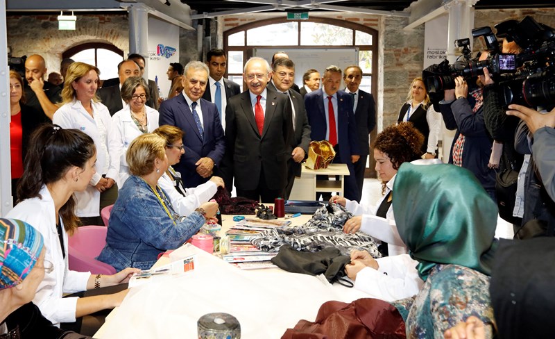 Kılıçdaroğlu'ndan İzmir mesaisi