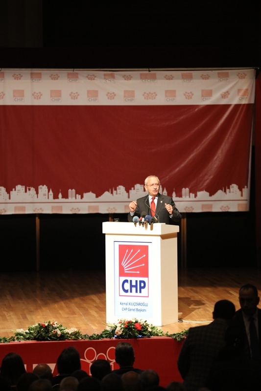 Kılıçdaroğlu'ndan İzmir mesaisi