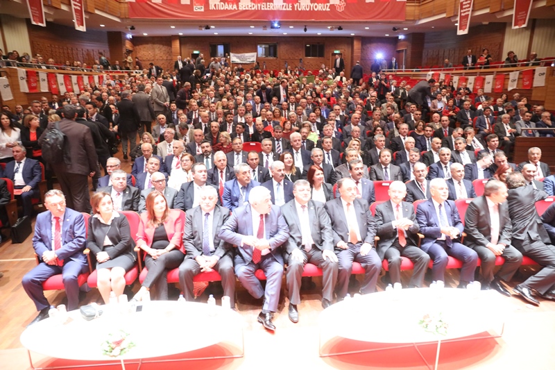 Kılıçdaroğlu'ndan İzmir mesaisi