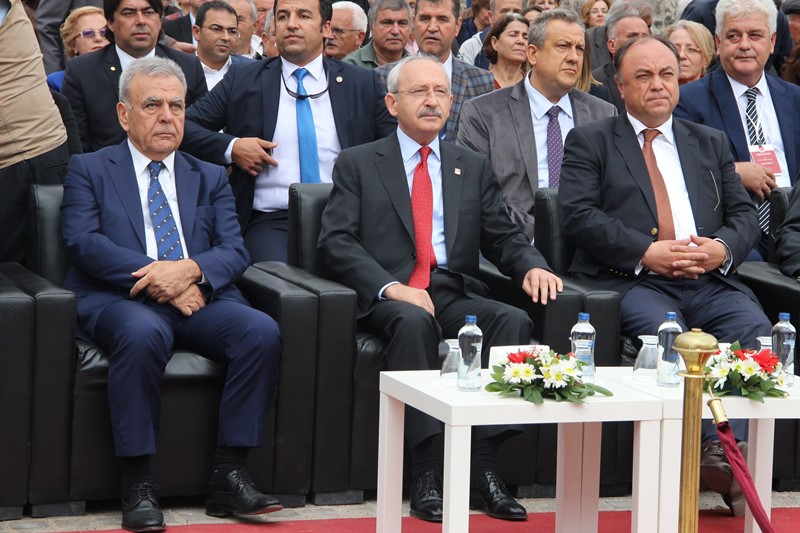 Kılıçdaroğlu'ndan İzmir mesaisi
