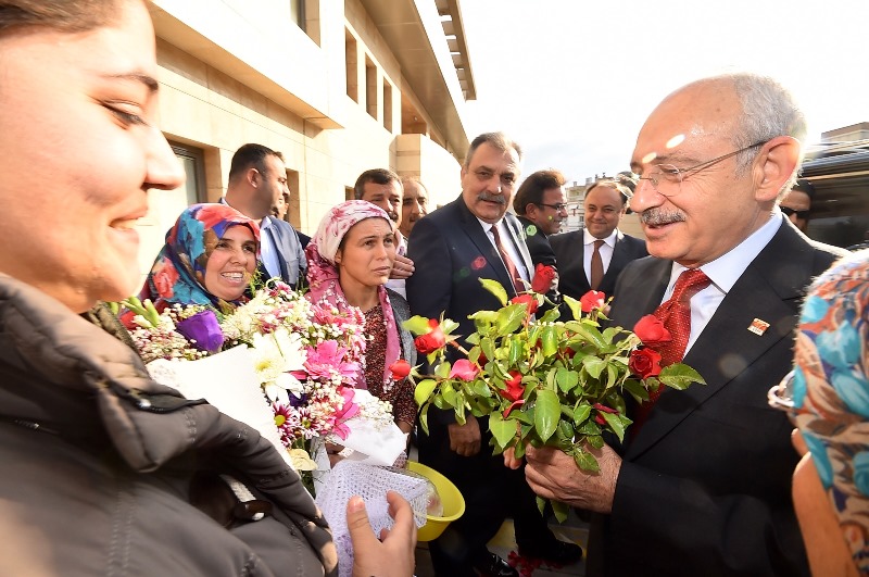 Kılıçdaroğlu'ndan İzmir mesaisi
