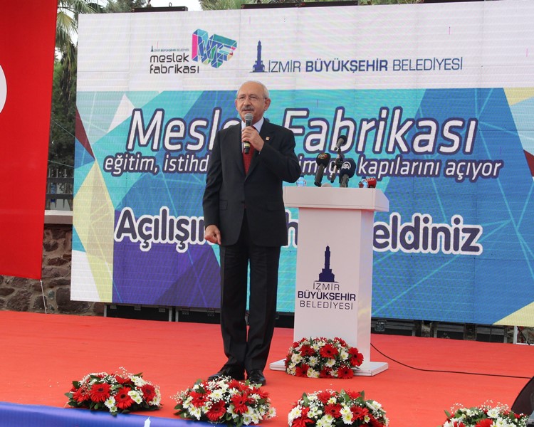 Kılıçdaroğlu'ndan İzmir mesaisi