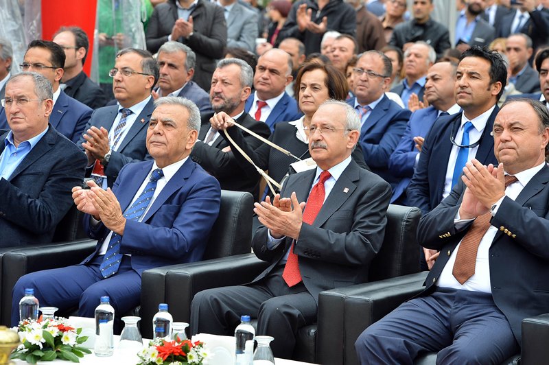 Kılıçdaroğlu'ndan İzmir mesaisi