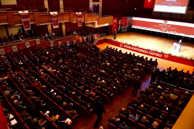 Kılıçdaroğlu'ndan İzmir mesaisi