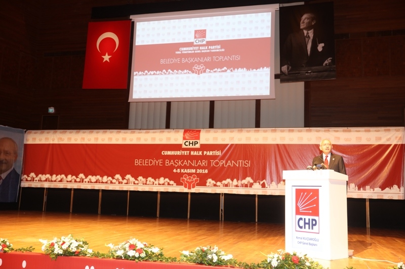 Kılıçdaroğlu'ndan İzmir mesaisi