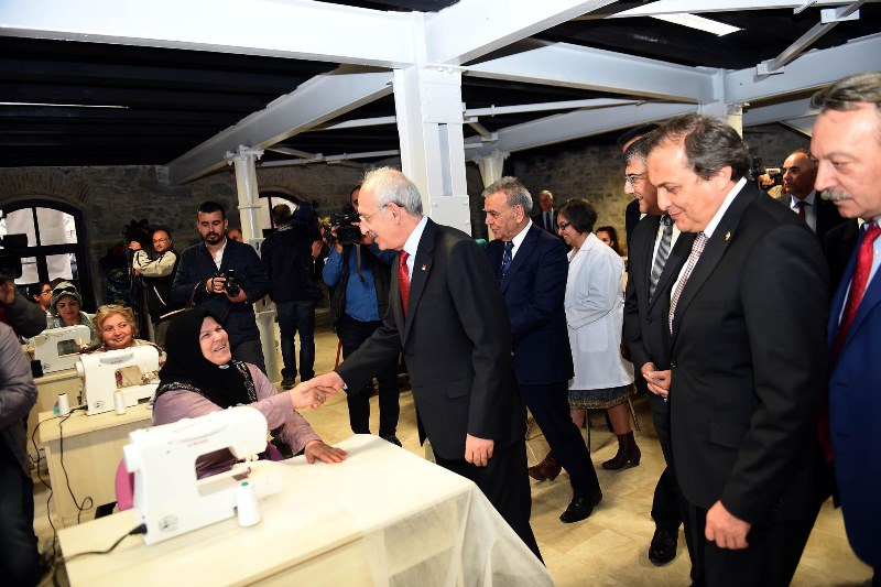 Kılıçdaroğlu'ndan İzmir mesaisi