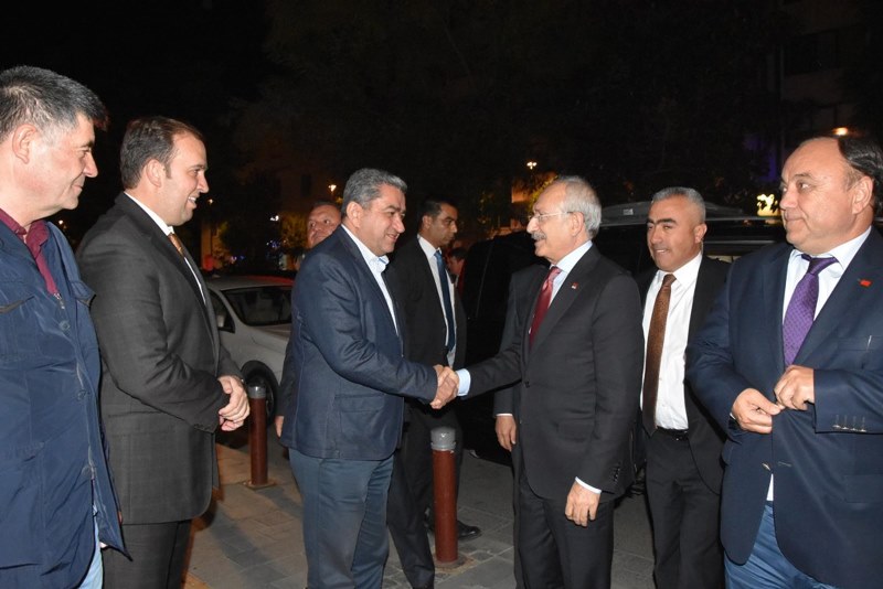 Kılıçdaroğlu'ndan İzmir mesaisi