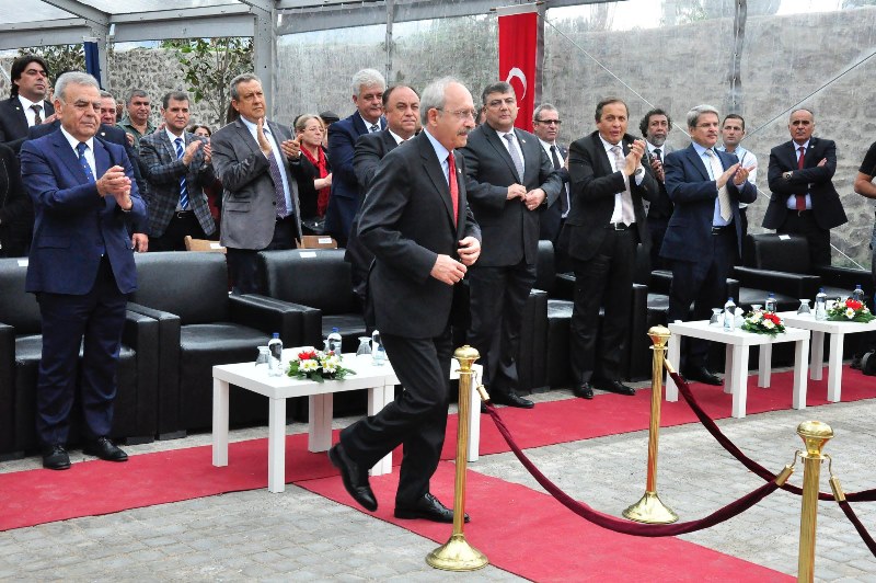 Kılıçdaroğlu'ndan İzmir mesaisi