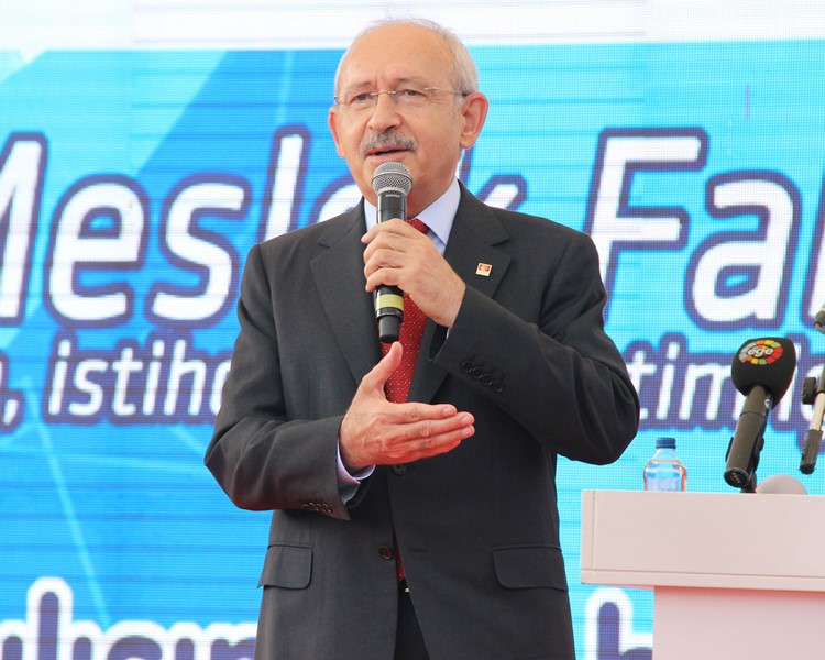 Kılıçdaroğlu'ndan İzmir mesaisi