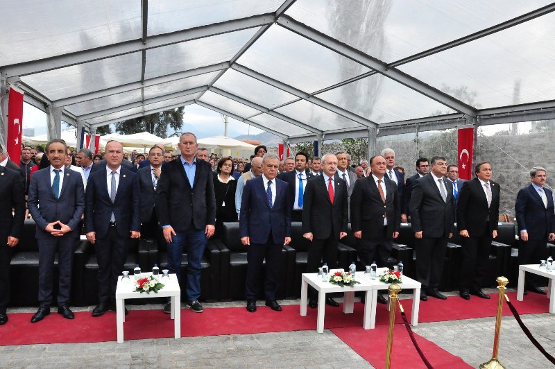 Kılıçdaroğlu'ndan İzmir mesaisi