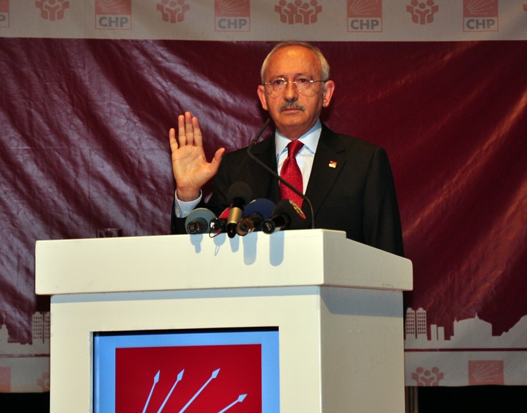 Kılıçdaroğlu'ndan İzmir mesaisi