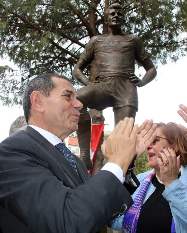 “Taçsız Kral” İzmir’de yaşayacak