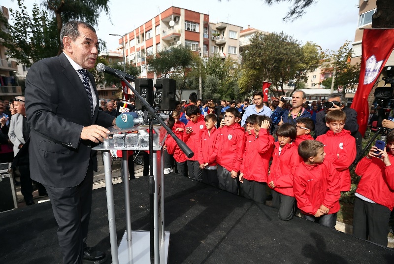 “Taçsız Kral” İzmir’de yaşayacak