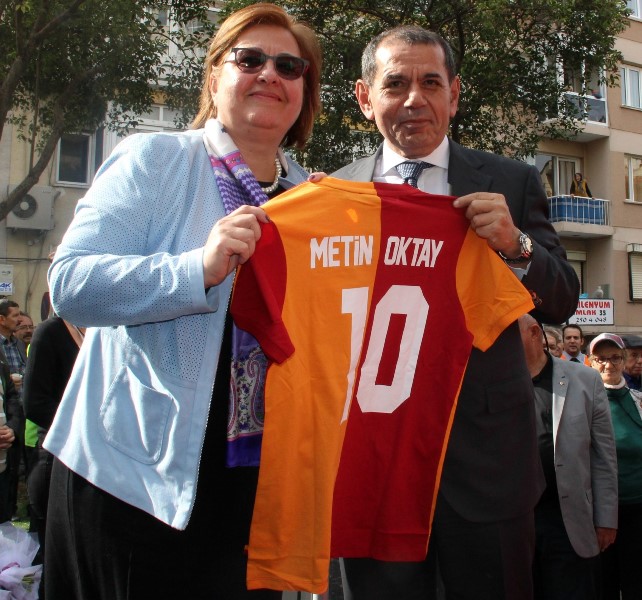 “Taçsız Kral” İzmir’de yaşayacak