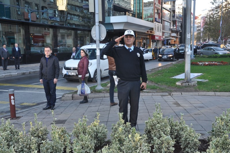İzmir’de hayat durdu