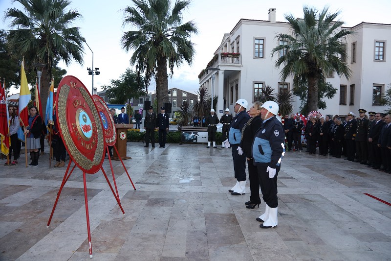 İzmir’de hayat durdu
