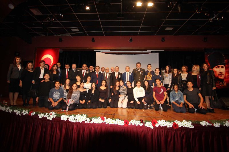 İzmir’de hayat durdu