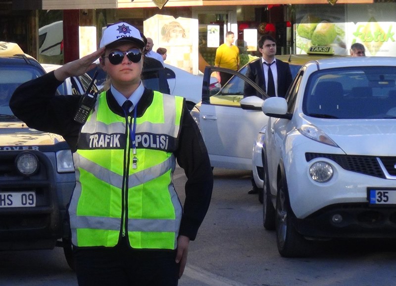 İzmir’de hayat durdu