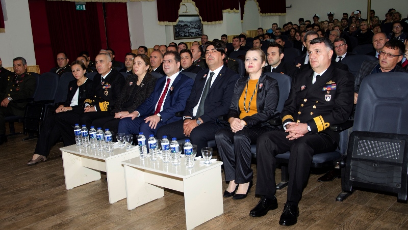 İzmir’de hayat durdu